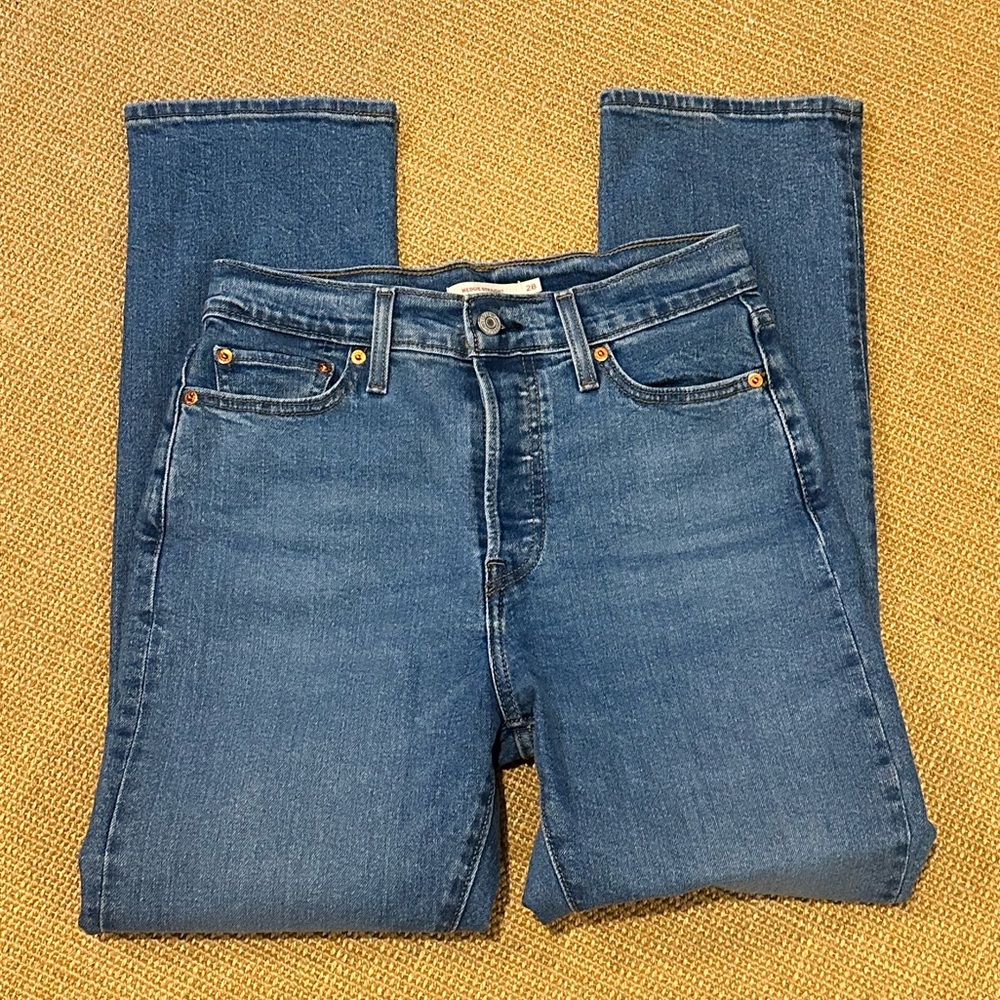 Levi’s Women’s Wedgie Straight Jeans